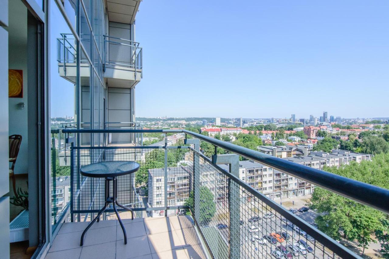 Helios 19 Luxury Vilnius Apartment Ngoại thất bức ảnh