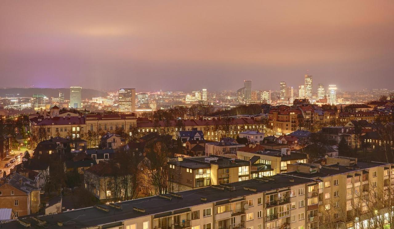 Helios 19 Luxury Vilnius Apartment Ngoại thất bức ảnh