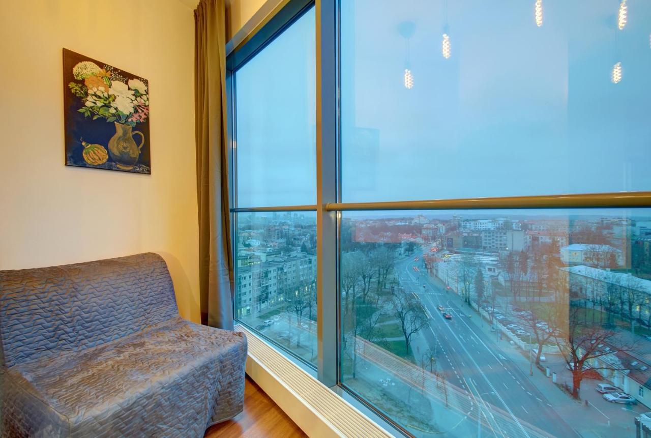 Helios 19 Luxury Vilnius Apartment Ngoại thất bức ảnh